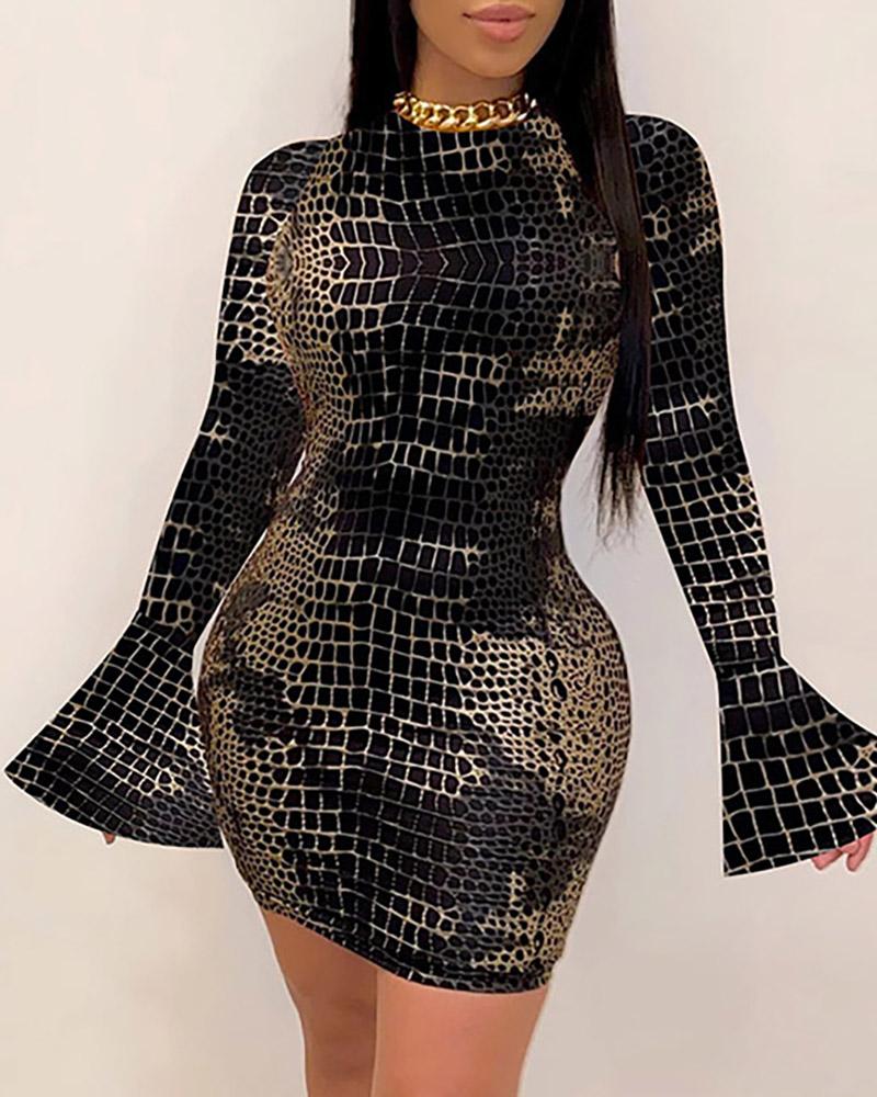 

Snakeskin Pattern Bell Sleeve Bodycon Dress, Silver