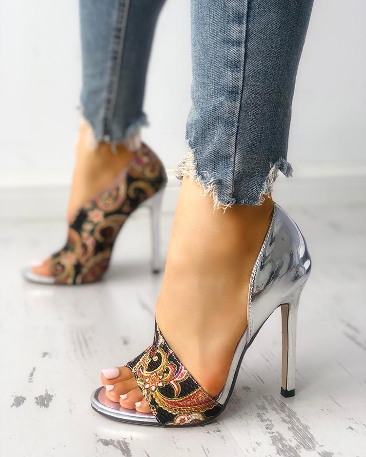 ethnic print peep toe