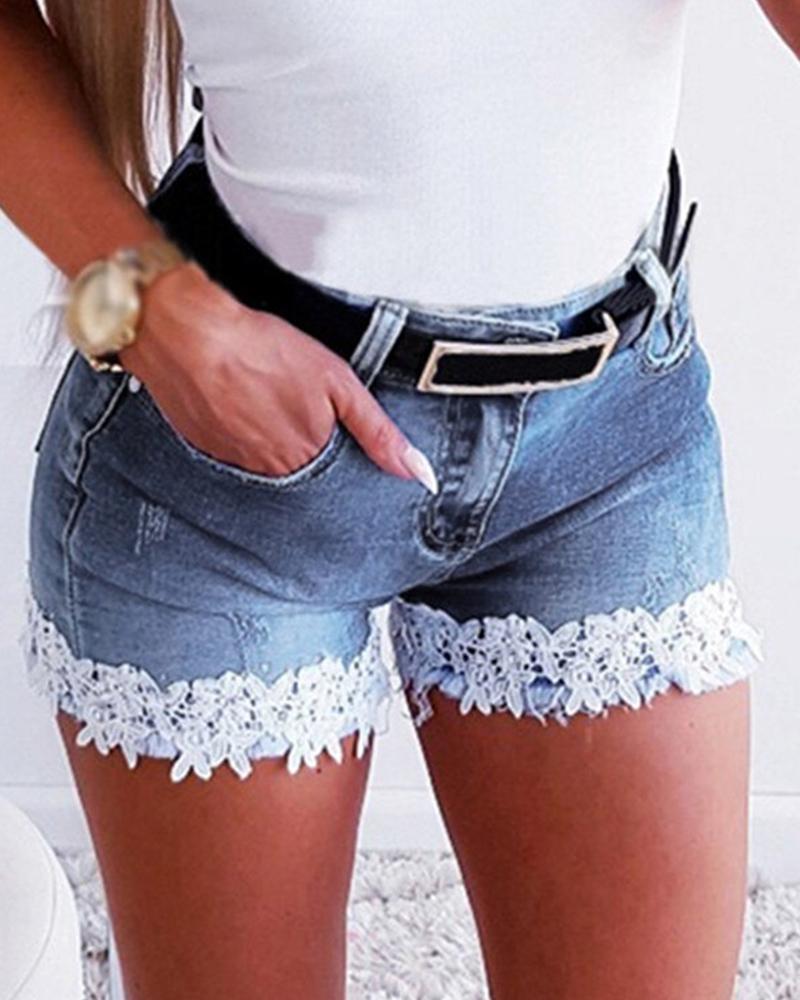 

Lace Trim Denim Shorts, Light blue