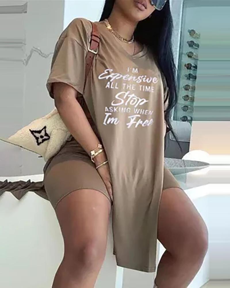 

Letter Print Slit V Neck Short Sleeve Top & Shorts Set, Brown