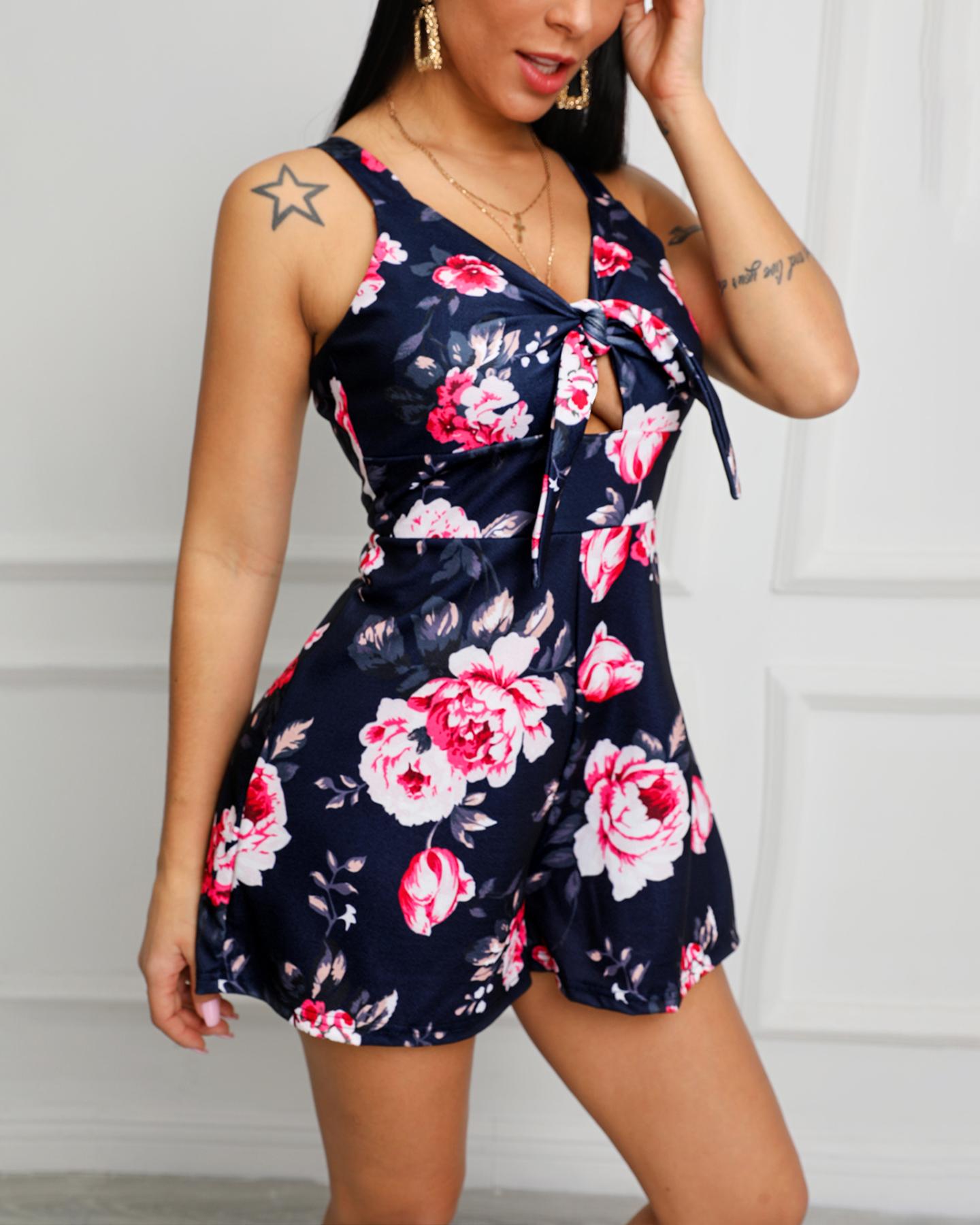 

Floral Print Thin Strap Tied Pleated Romper, Black