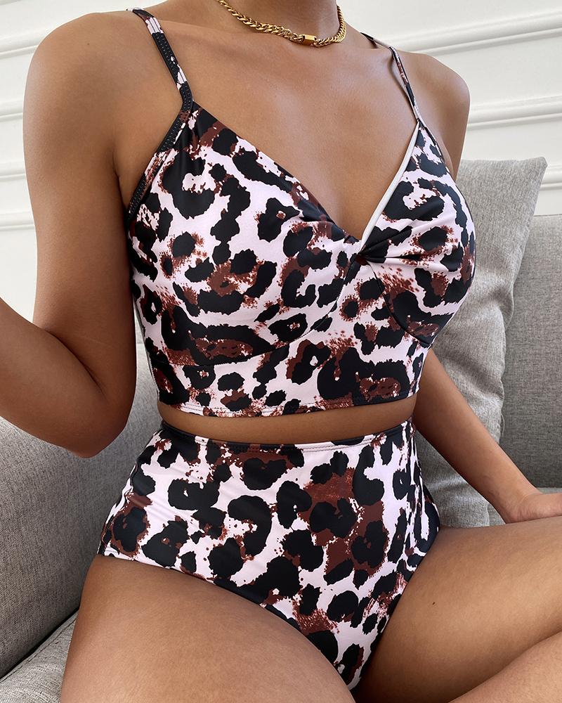 

Spaghetti Strap Leopard Print Bikini Set