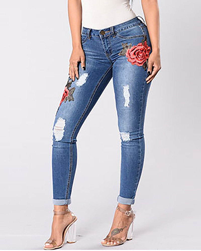 

Floral Embroidery Ripped Denim Pants, Blue