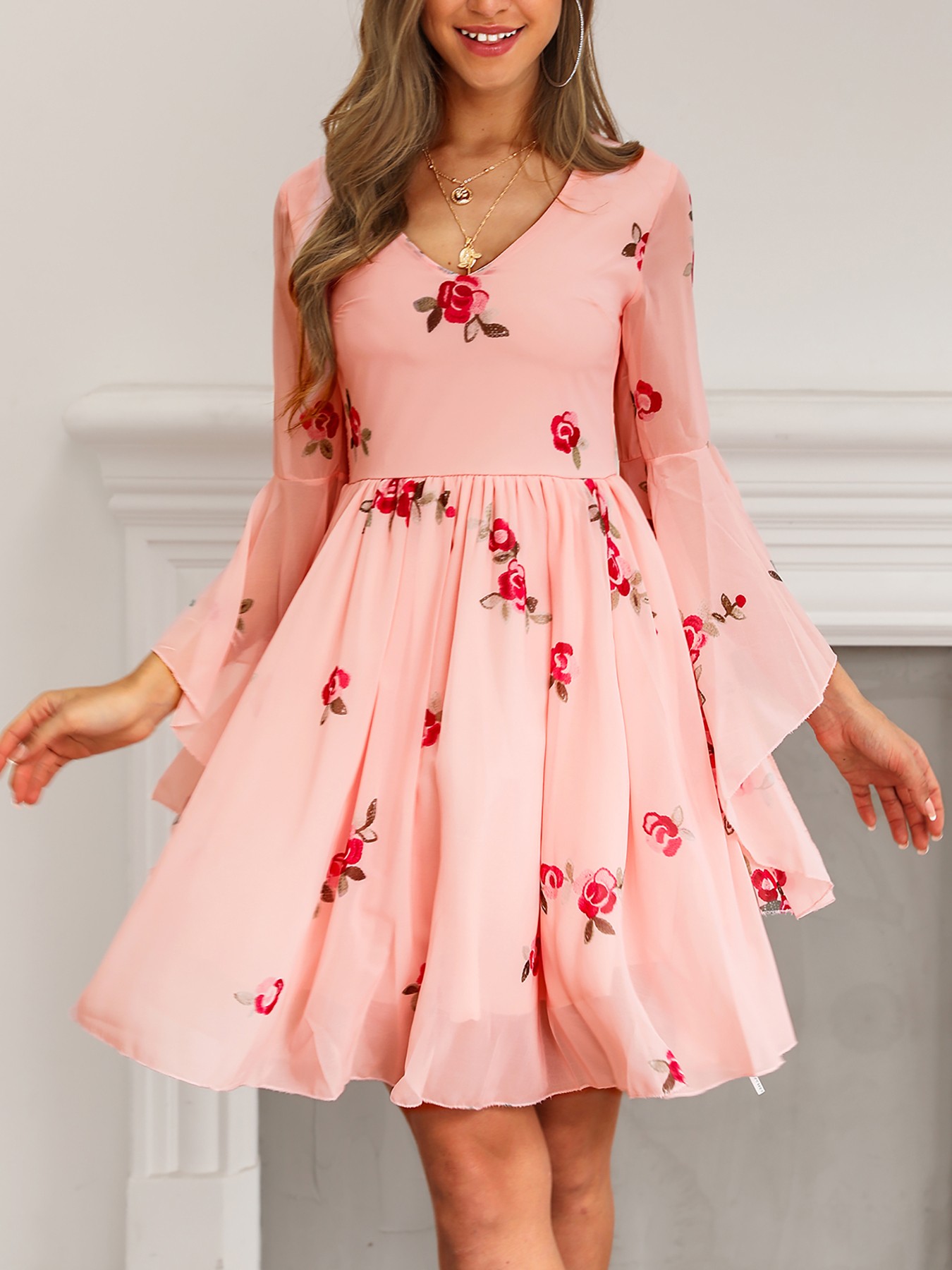 Trendy Floral Print Flared Sleeve Mini