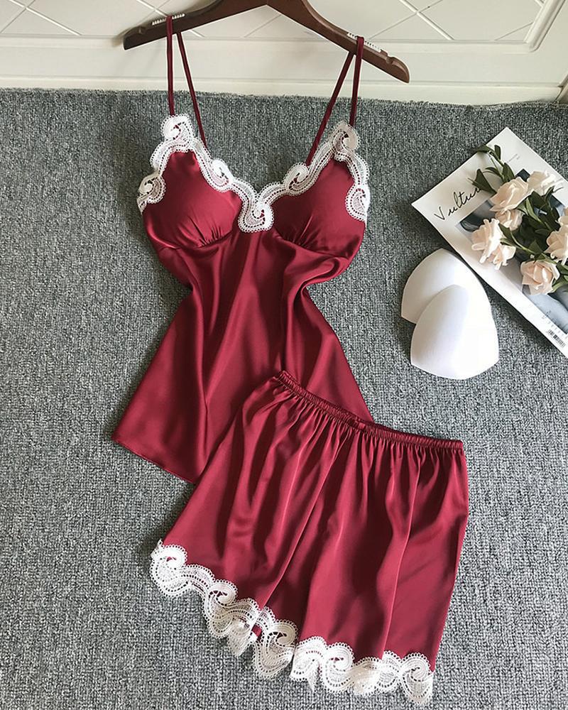 

Satin Lace Trim Padded Cami Set, Wine red