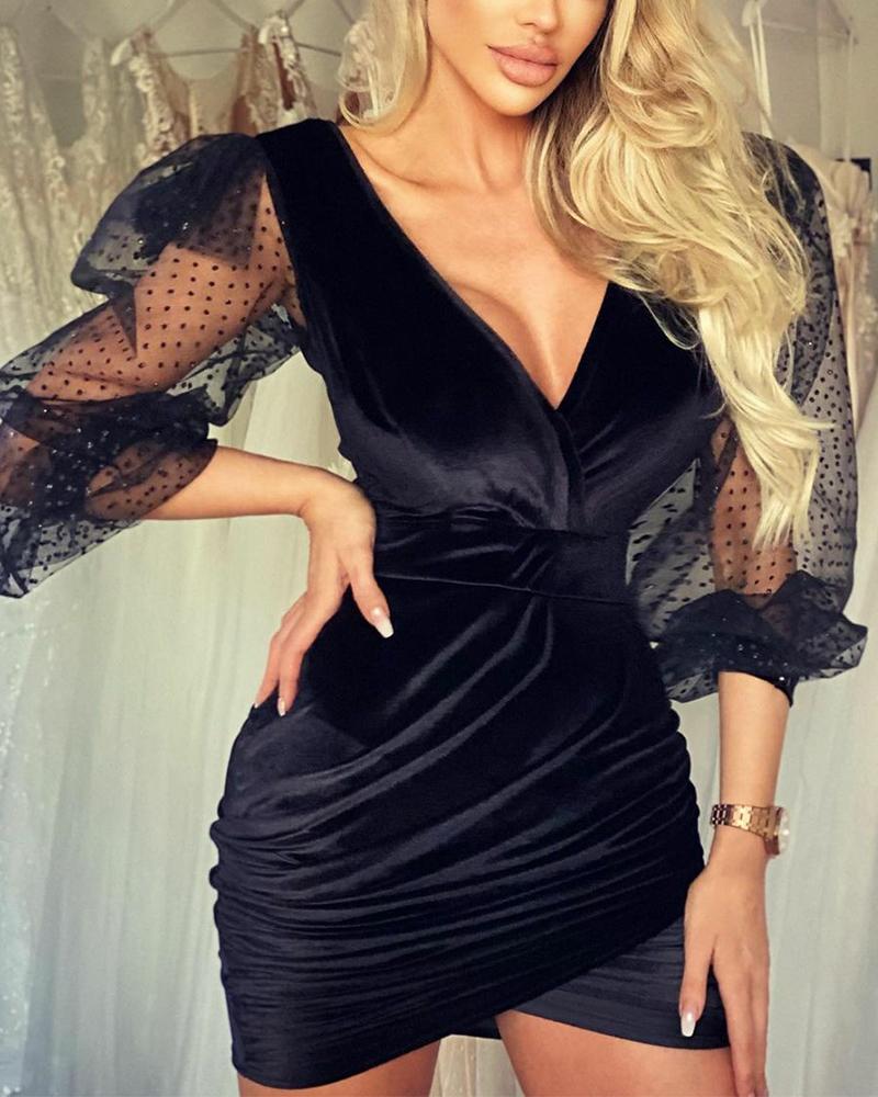

Stitching Lace Solid Color Long Sleeve Mini Dress, Black