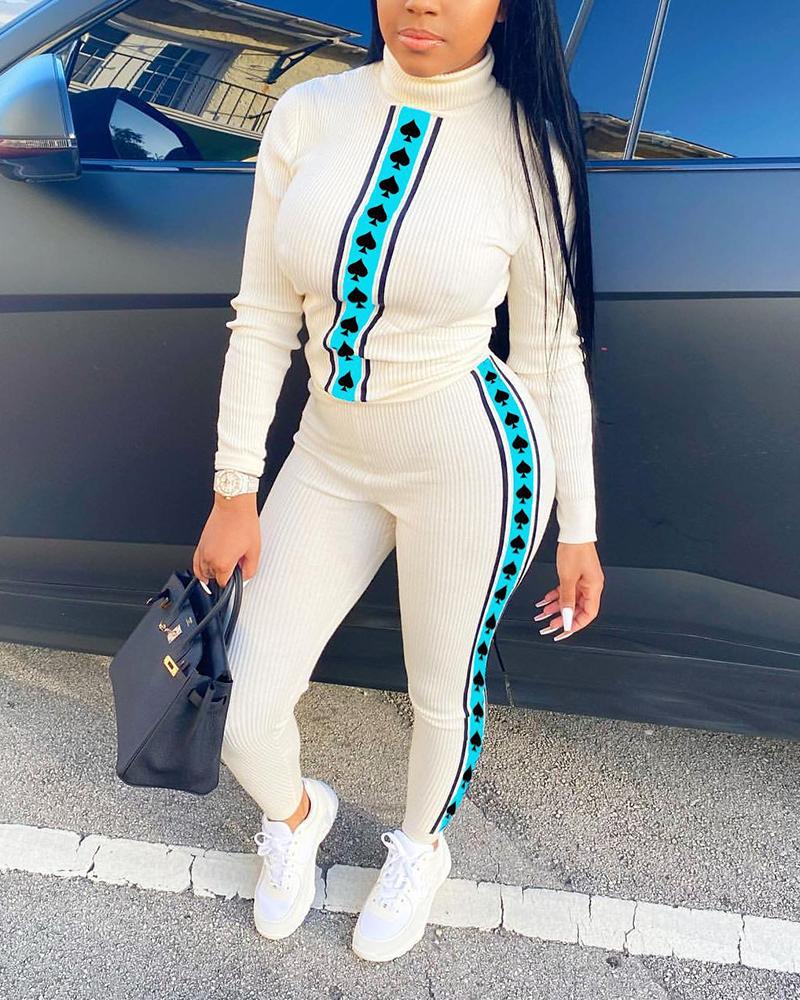 

Digital Print Long Sleeve Sports Suit Sets, Beige