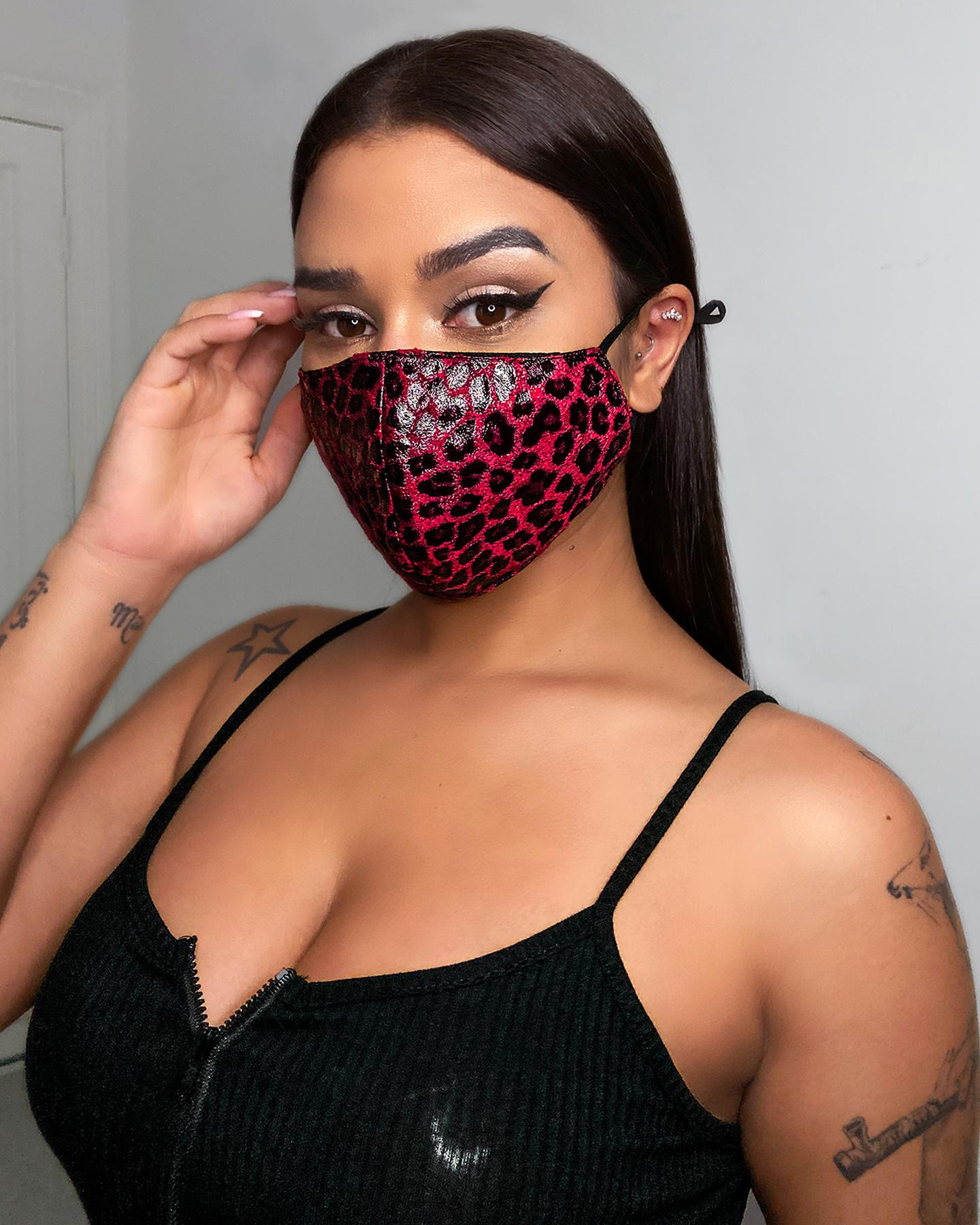 

Cheetah Pattern Breathable Ear Loop Mouth Mask, Wine red