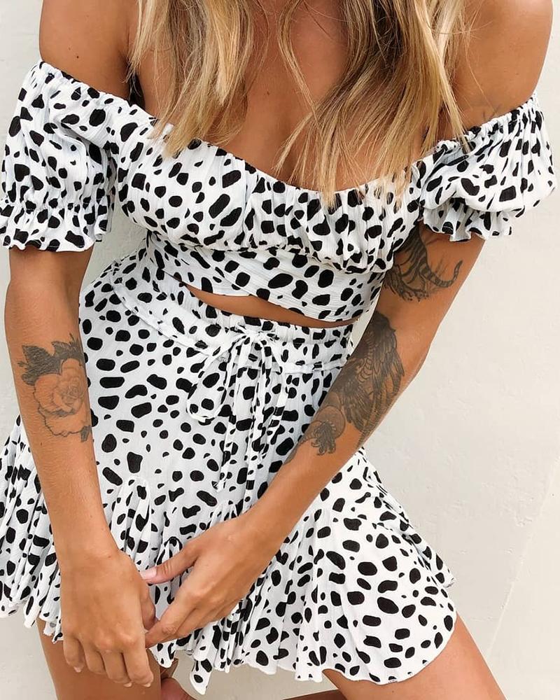 

All Over Print Off Shoulder Short Sleeve Top & Skirt Set, Black