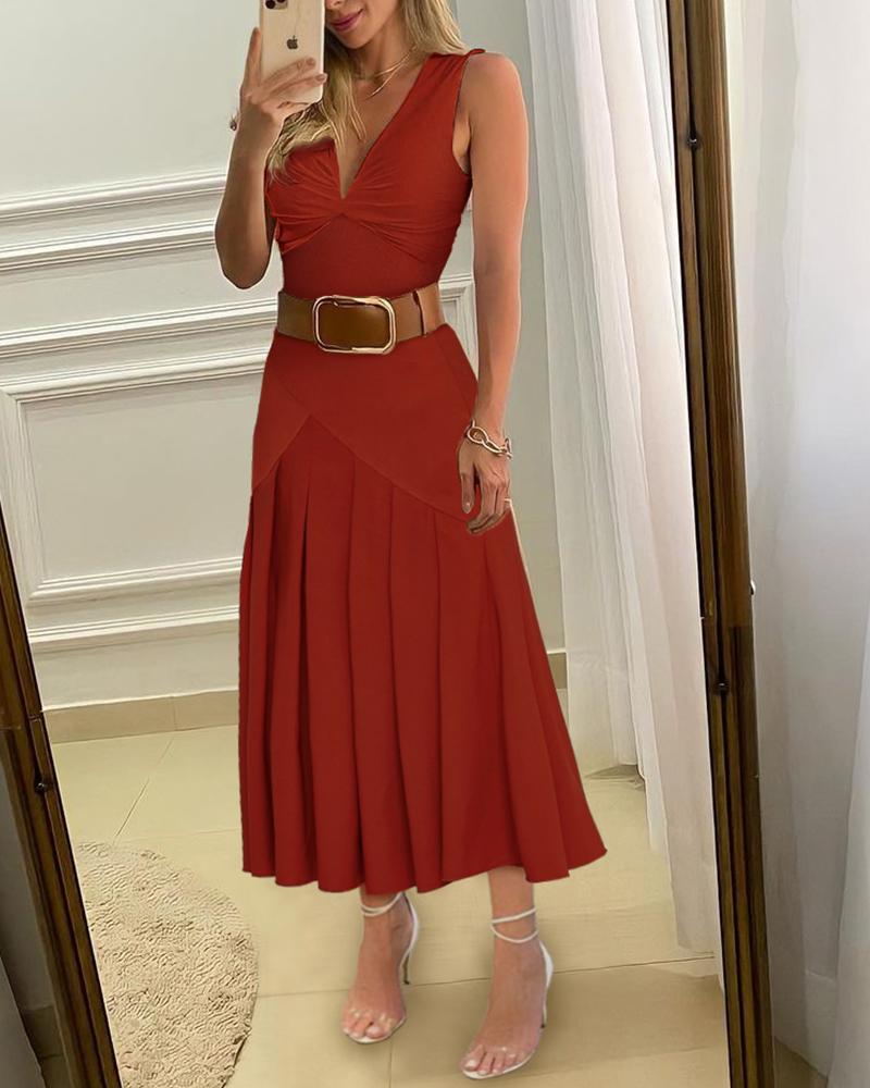 

Ruched V-Neck Sleeveless Pleated Maxi Dress, Red
