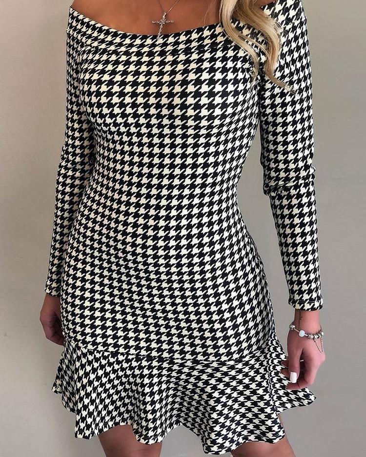 

Houndstooth Print Off Shoulder Ruffle Hem Dress, Black