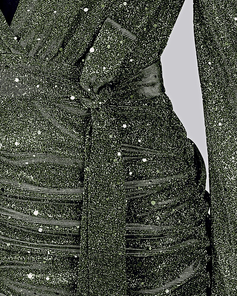 black glitter plunge long sleeve bodycon dress