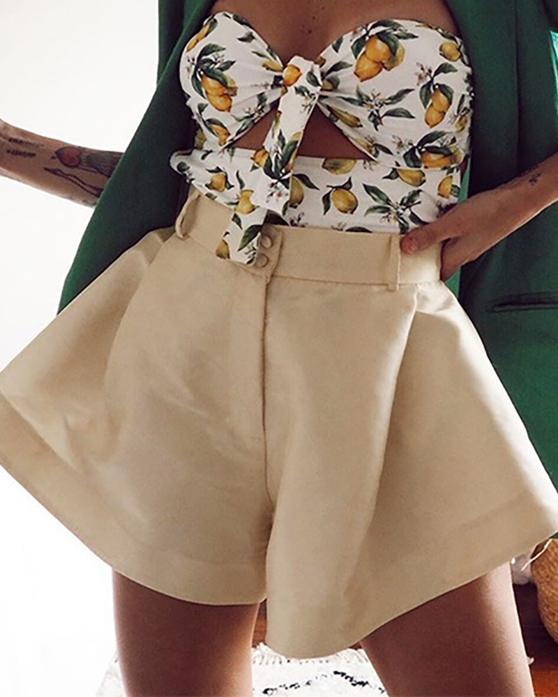

Plain Button Design Flared Shorts, Beige