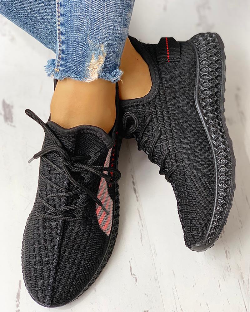 breathable casual sneakers