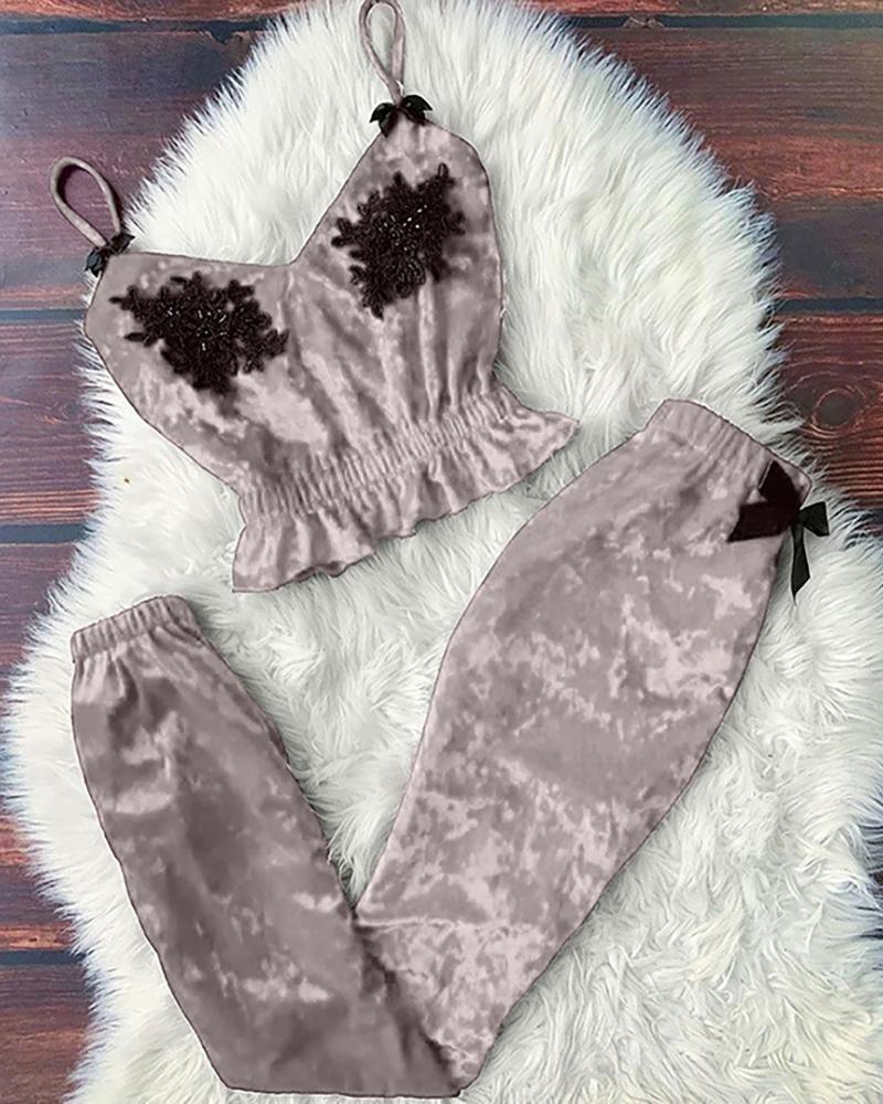 

Bowknot Decor Frill Hem Lace Pajamas Sets, Gray
