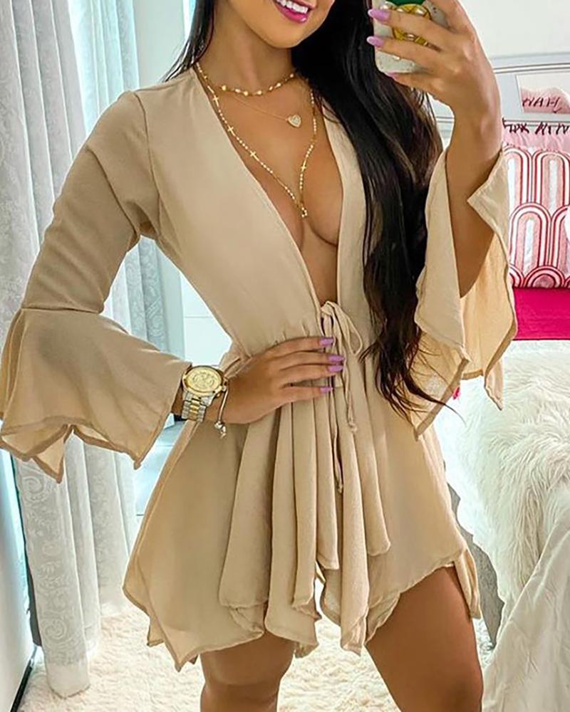 

Ruched Tied Detail Bell Sleeve Top & Shorts Set, Beige