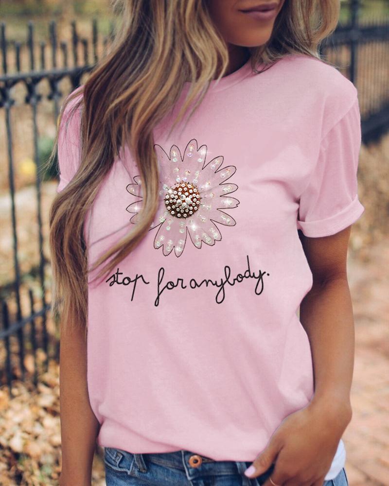 

Letter Pattern Studded Beaded Casual T-shirt, Pink