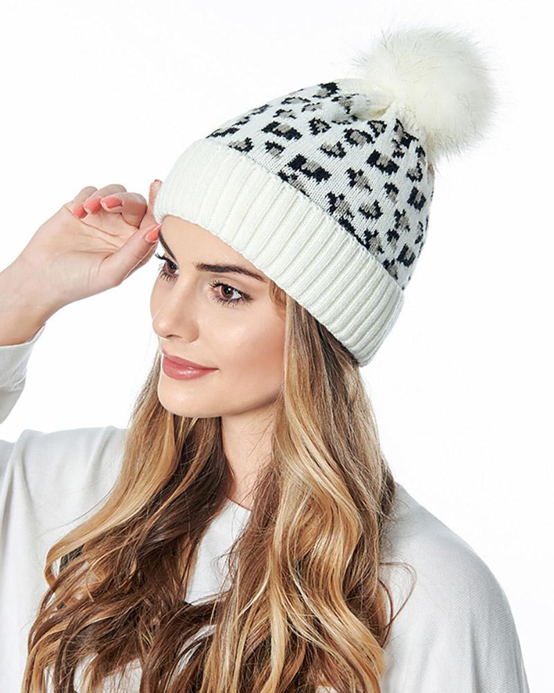 

Cheetah Print Pom Pom Decor Beanie, White