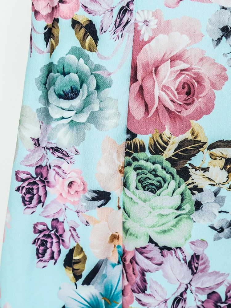 floral print sweetheart neck bodycon dress