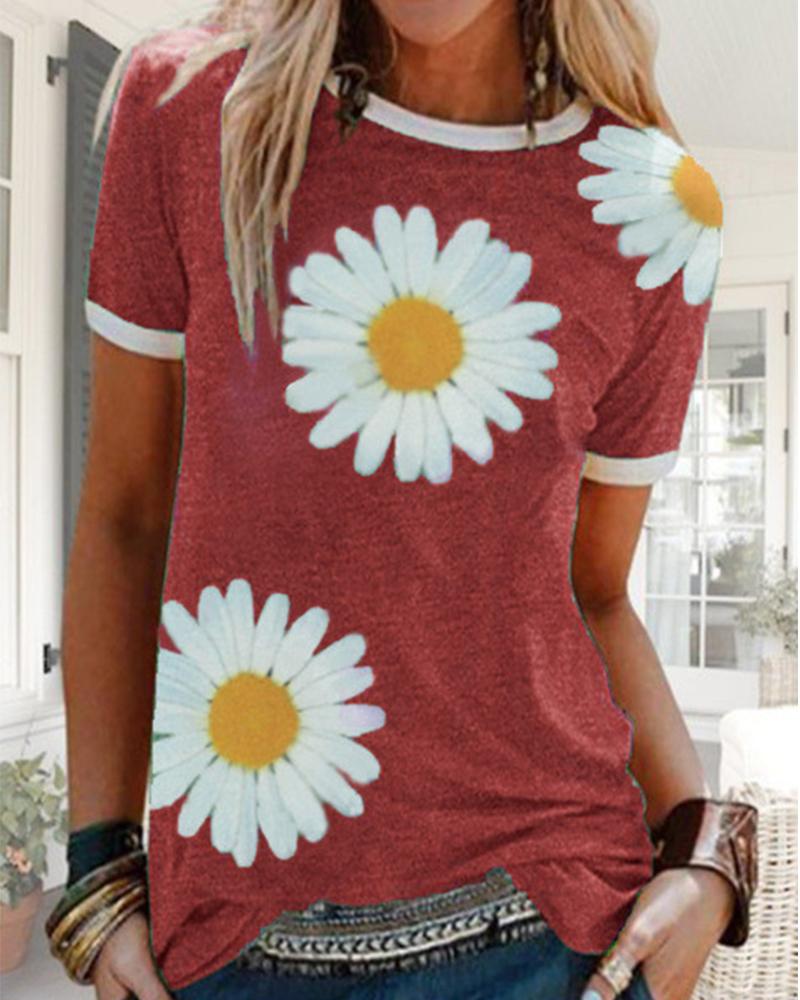 

Daisy Print Contrast Trim T-Shirt, Red