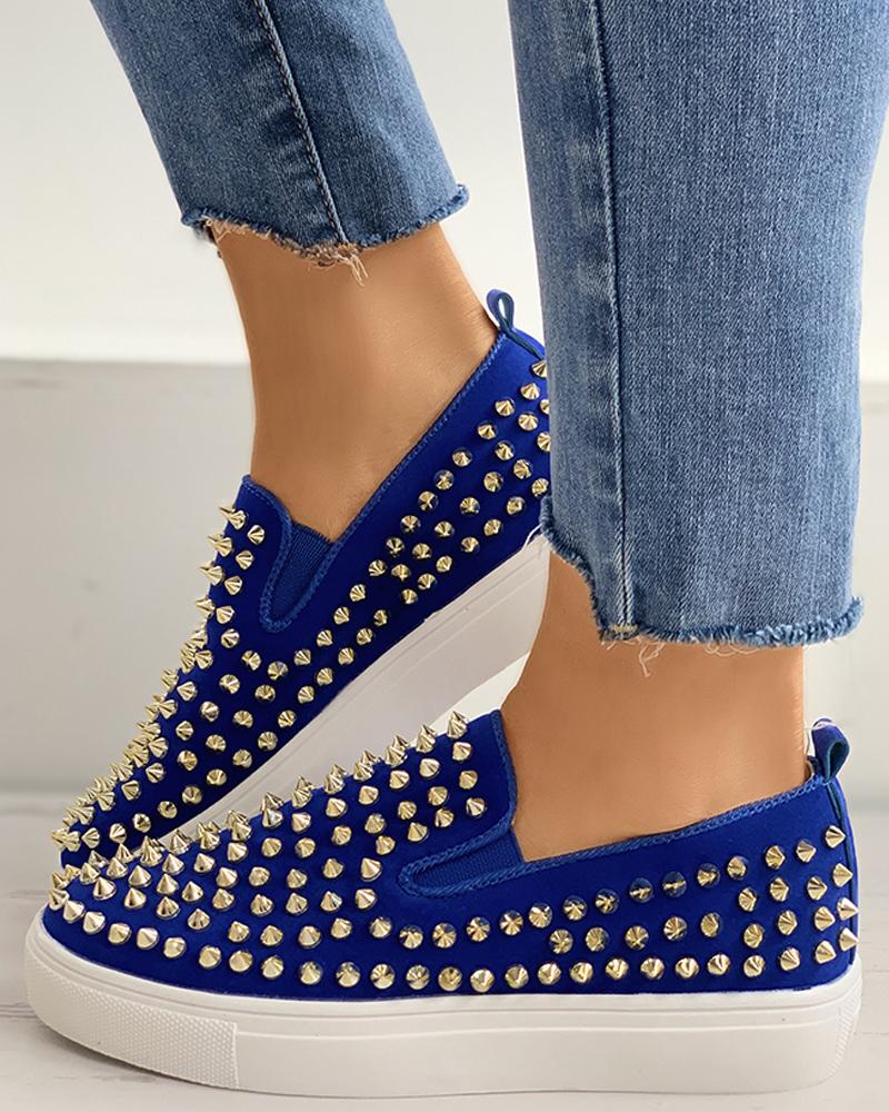 

Rivet Decor Casual Sneakers, Blue