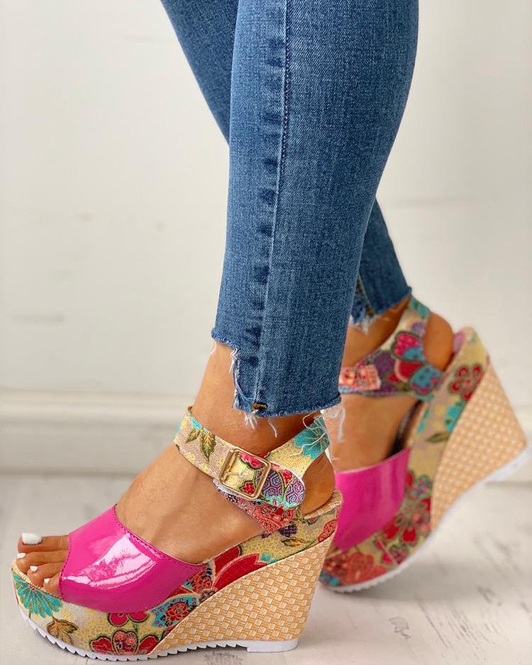 Floral Peep-toe Platform Wedge Sandals