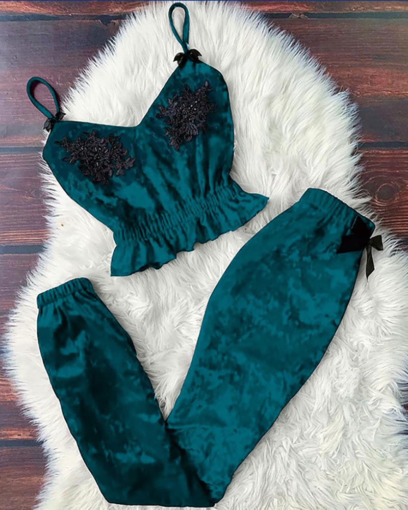 

Bowknot Decor Frill Hem Lace Pajamas Sets, Dark green