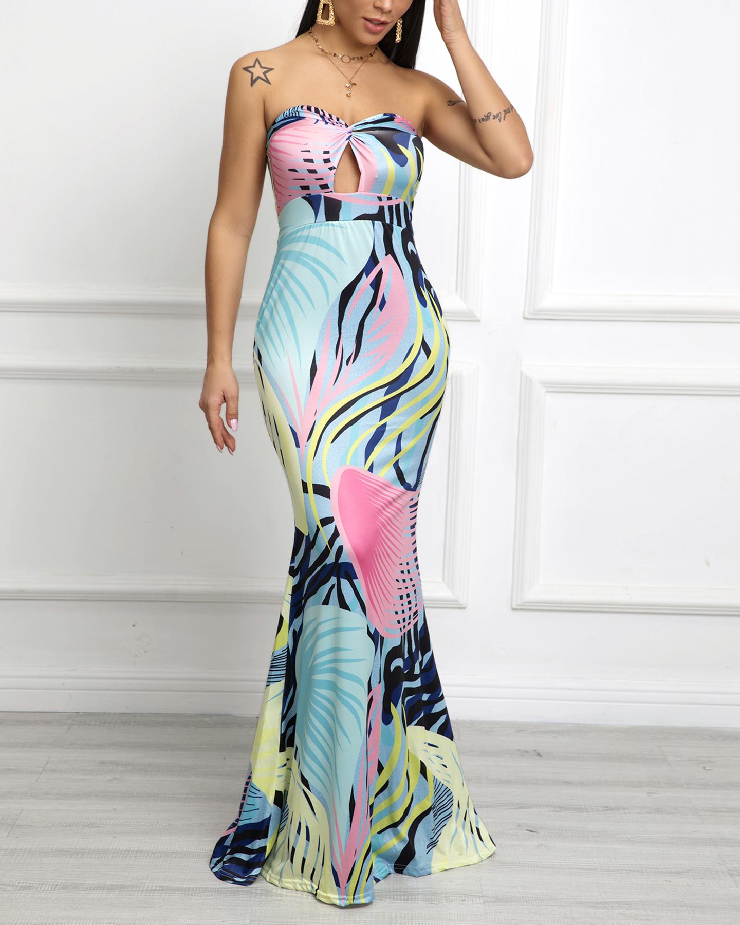 

Abstract Geo Print Strapless Backless Dress, Multicolor