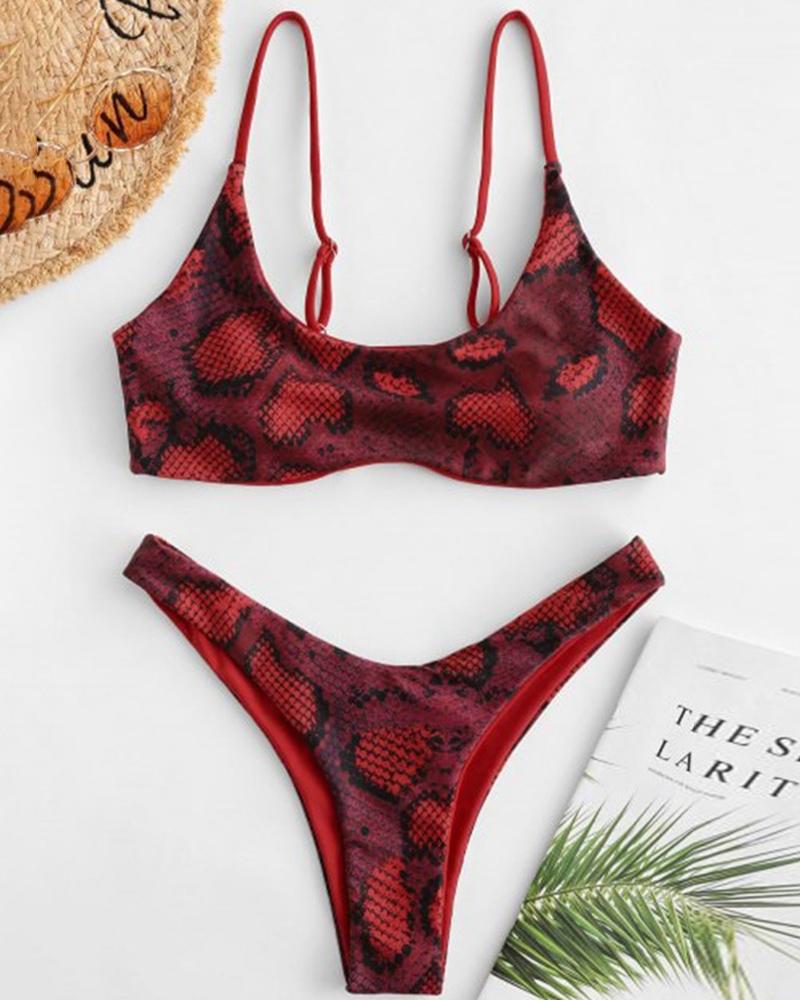 

Snakeskin Print Colorblock Padded Bikini Set, Wine red
