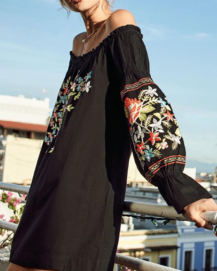 

Ethnic Shirring Off Shoulder Floral Pattern Casual Mini Dress, Black