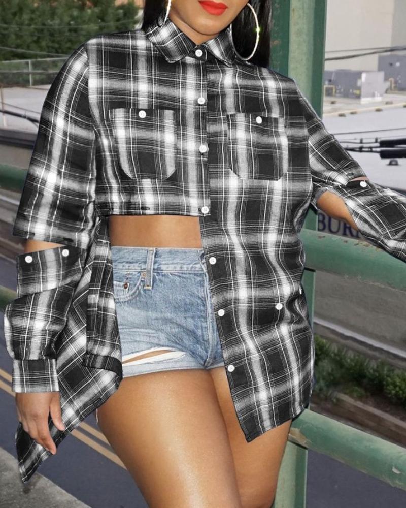 

Buttoned Pocket Design Cutout Plaid Shirt, Black