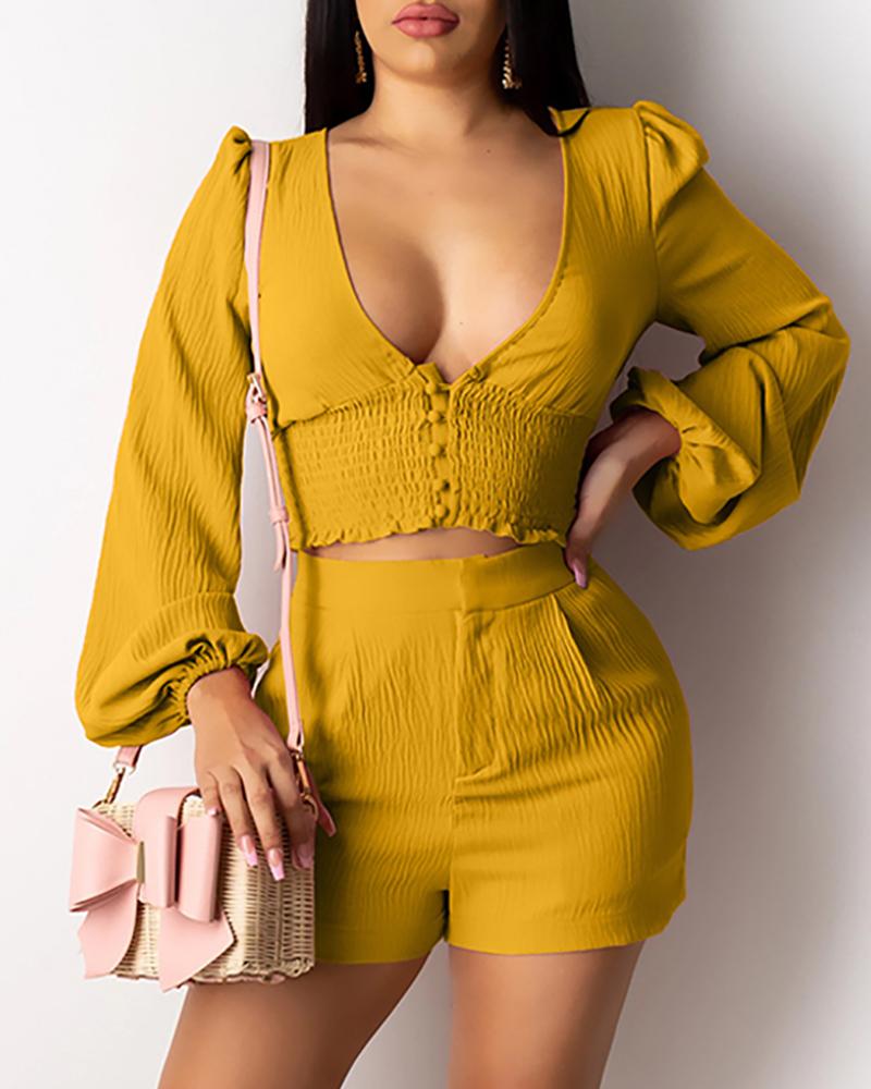 

Lantern Sleeve Shirring Design Top & Shorts Sets, Yellow