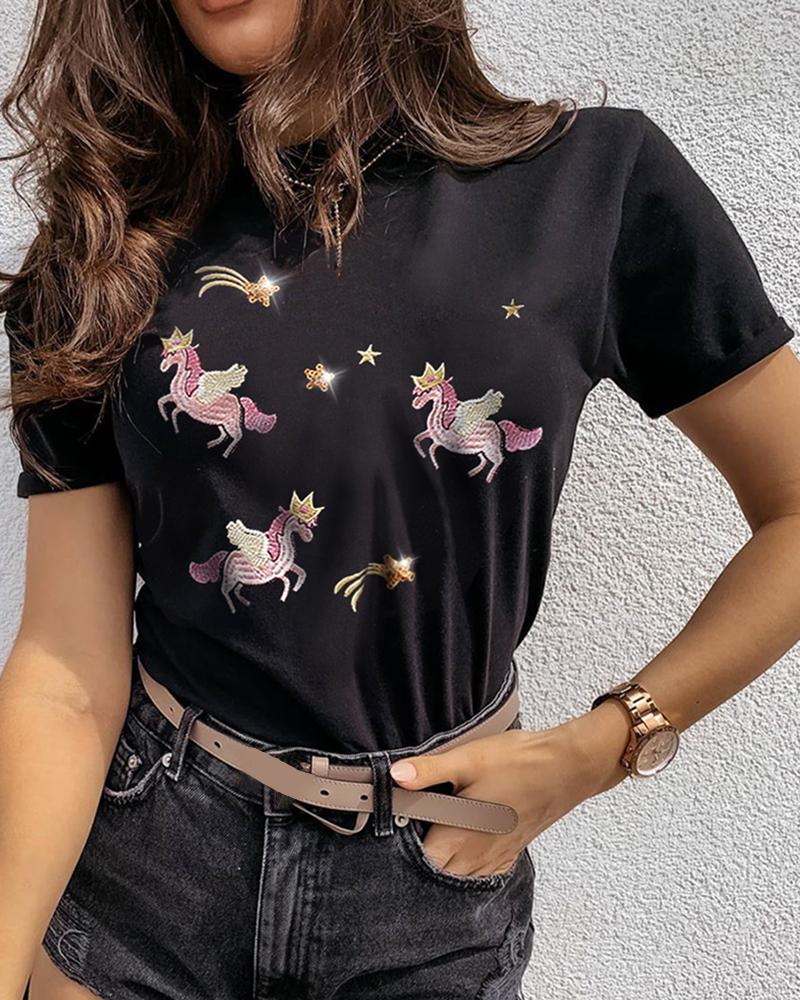 

Unicorn Pattern Embroidery Casual T-shirt, Black