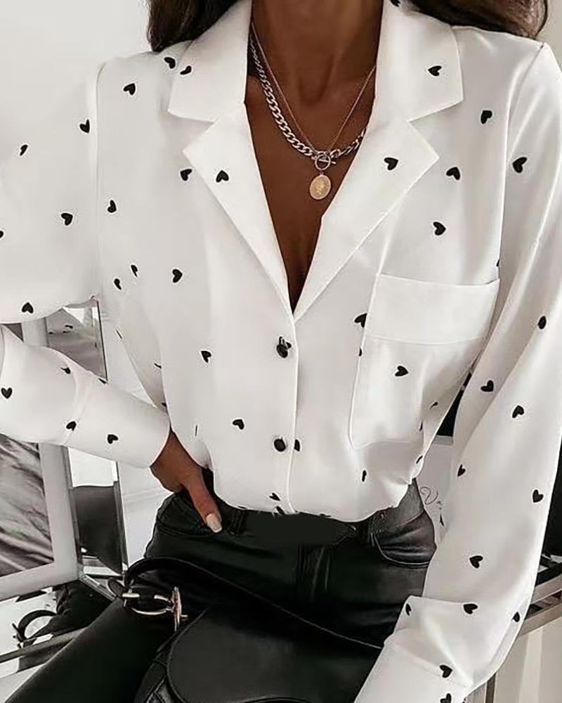 

Buttoned Pockets Heart / Butterfly / Graphic Print Shirt, White