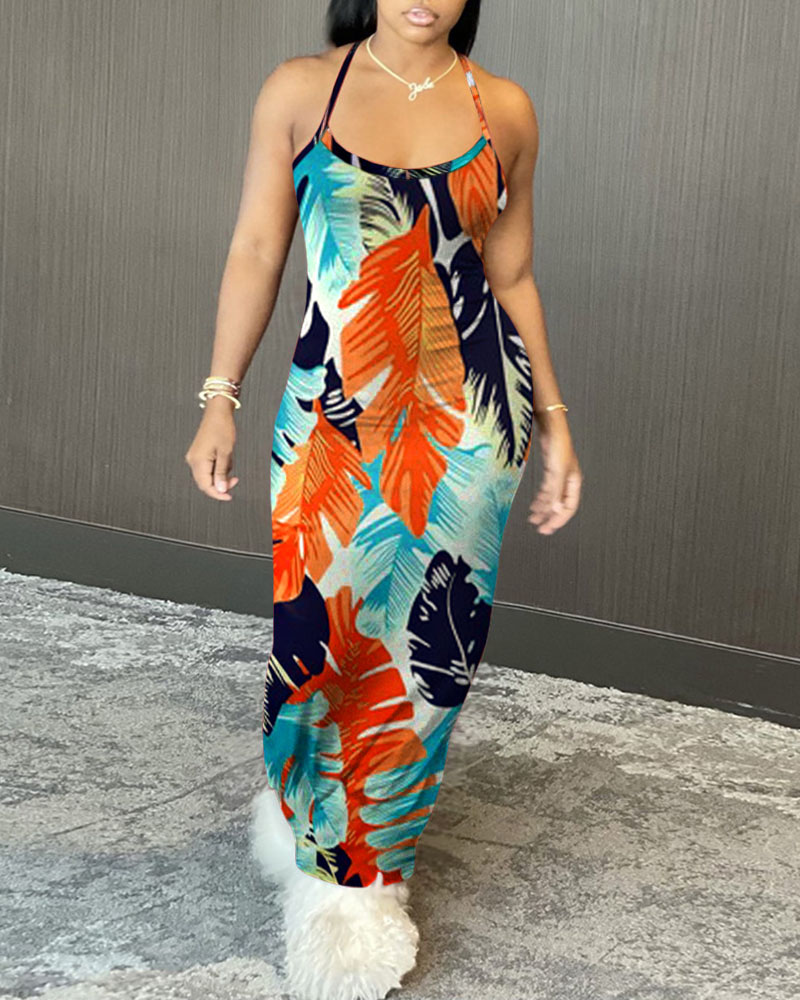 

Leaf Print Halter Sleeveless Maxi Dress, Multicolor