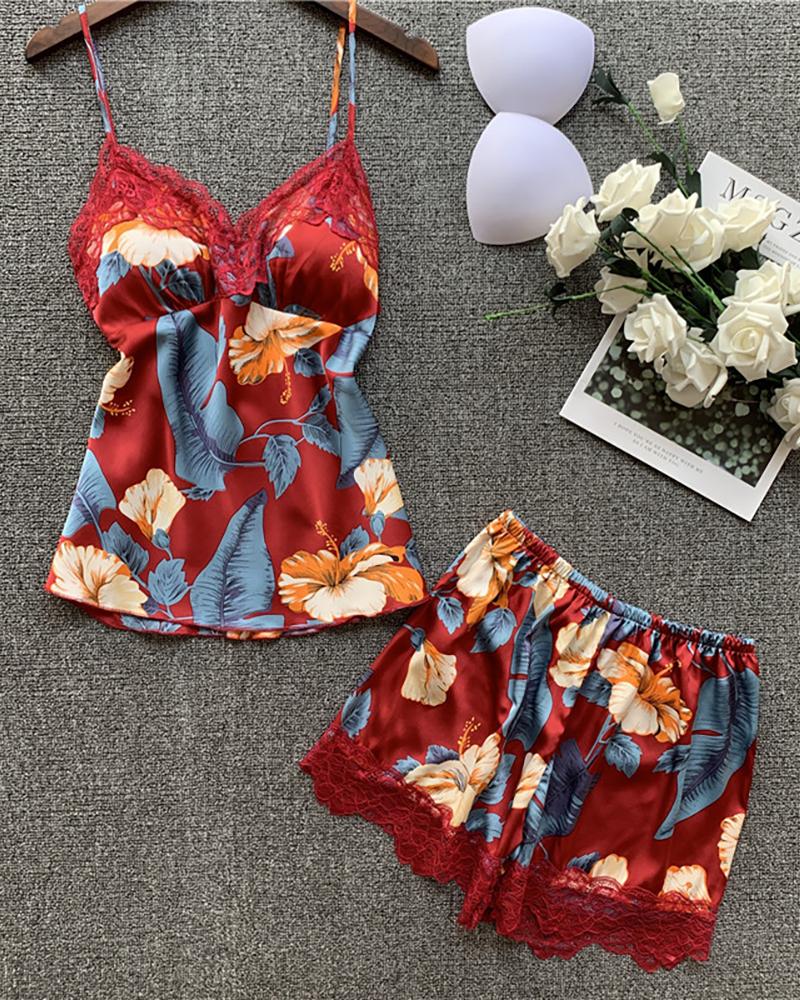 

Spaghetti Strap Floral Print Lace Trim Cami Sets, Wine red