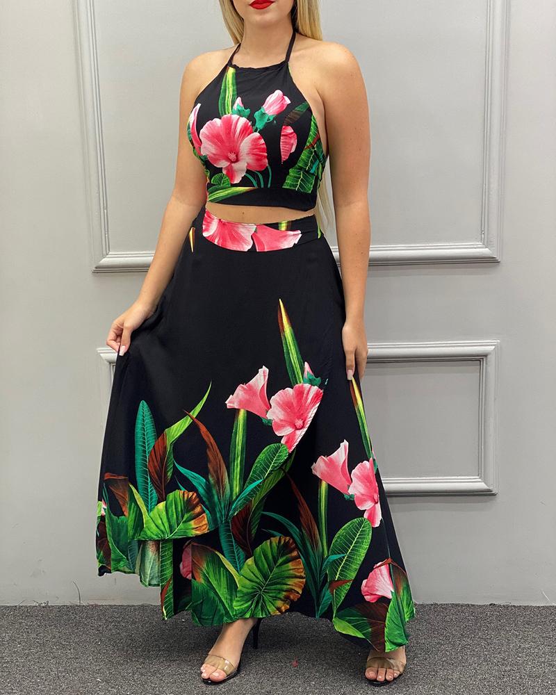 

Floral Print Halter Crop Top & Maxi Skirt Set, Black