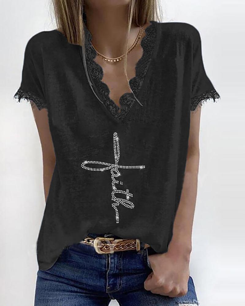 

Eyelash Lace Patch Letter Pattern Studded T-shirt, Black