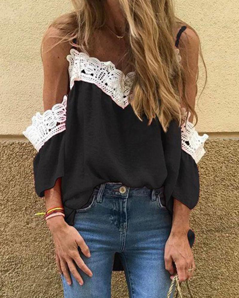 

V-Neck Lace Trim Top, Black