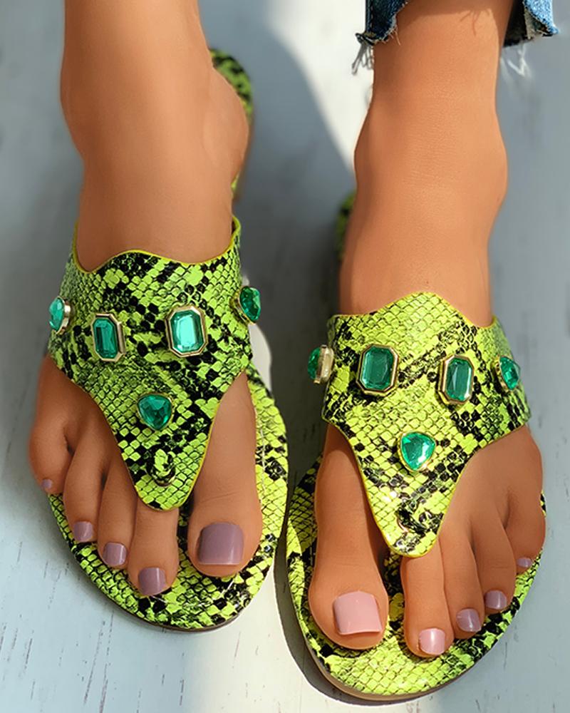 

Toe Post Gem Decor Snakeskin Pattern Flat Sandals, Green