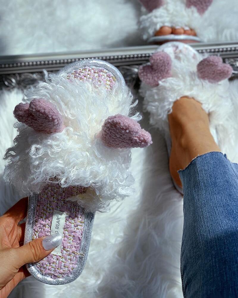 

Fluffy Heart Pattern Flat Slipper, Pink