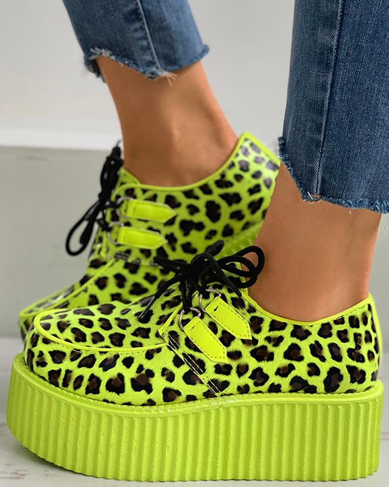 

Plain / Cheetah / Zebra Eyelet Lace-up Muffin Shoes, Green