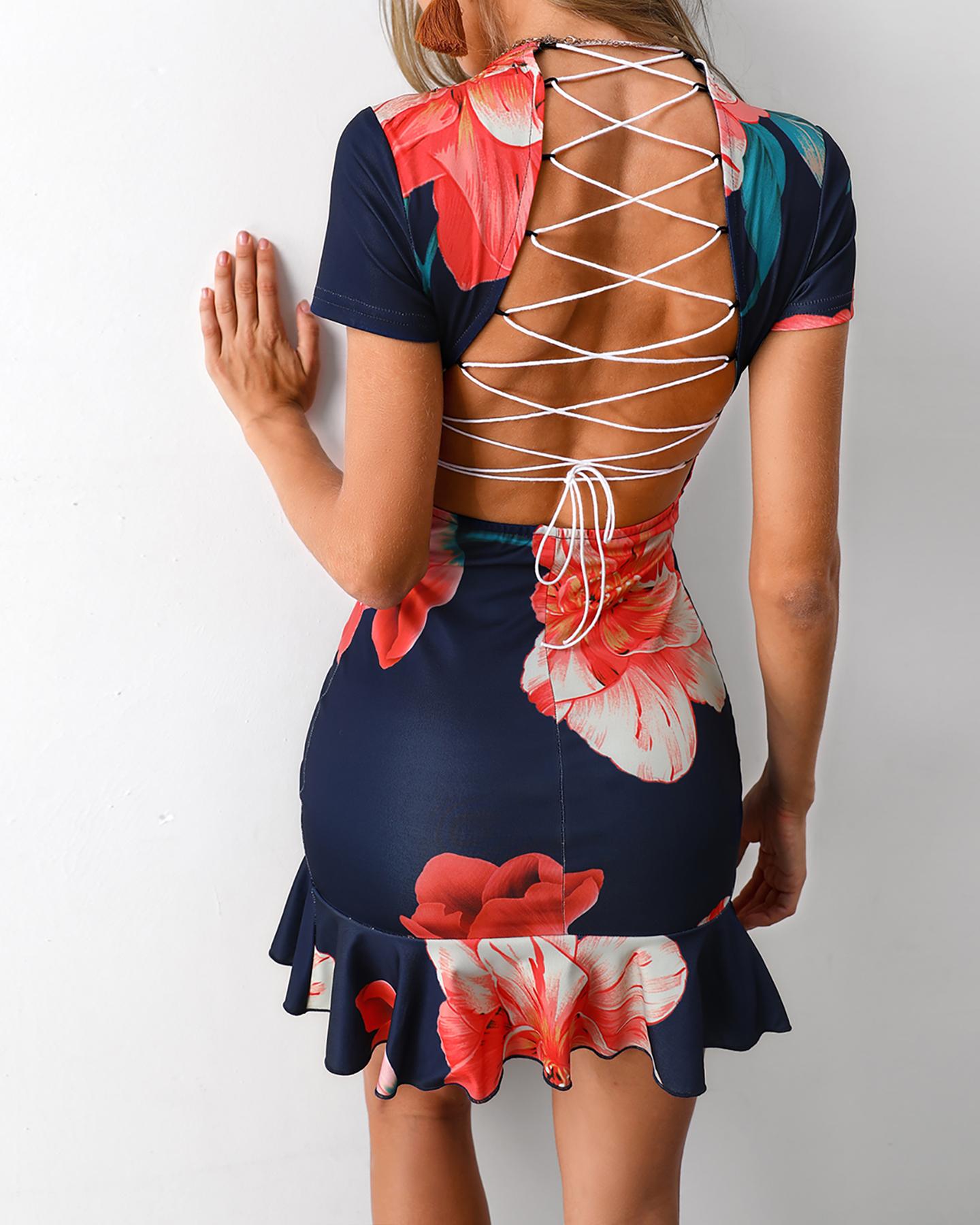 

Floral Print Ruffles Lace-Up Back Bodycon Dress, Multicolor