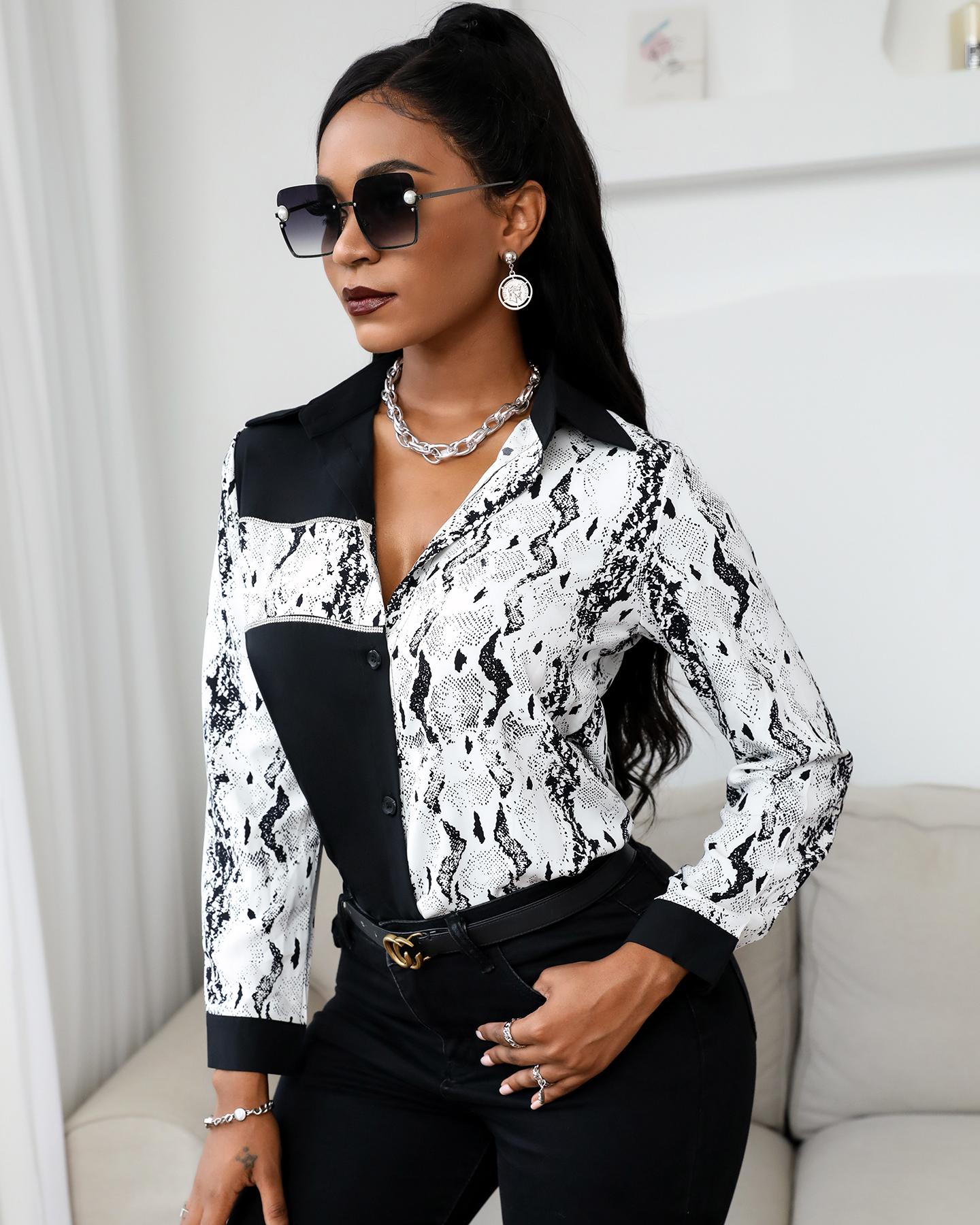 

Snakeskin Print Long Sleeve Button Design Shirt, White
