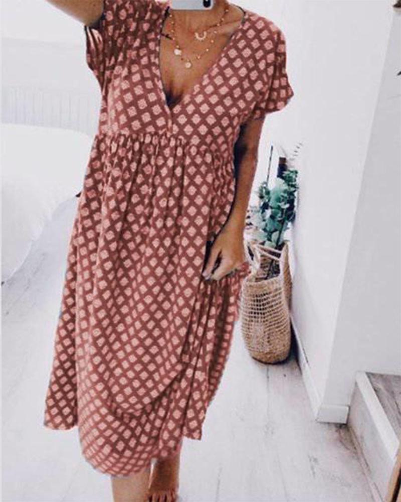 

Geometric Print V-Neck Maxi Dress, Wine red