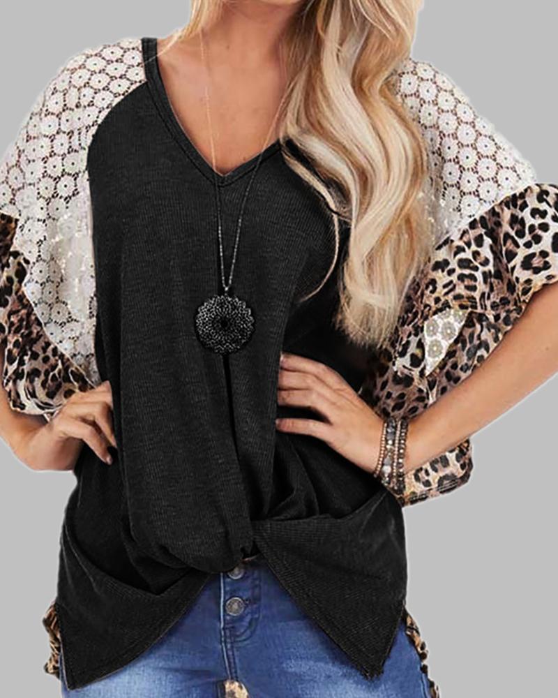 

V-neck Leopard Print Crochet Lace Twisted T-shirt, Black