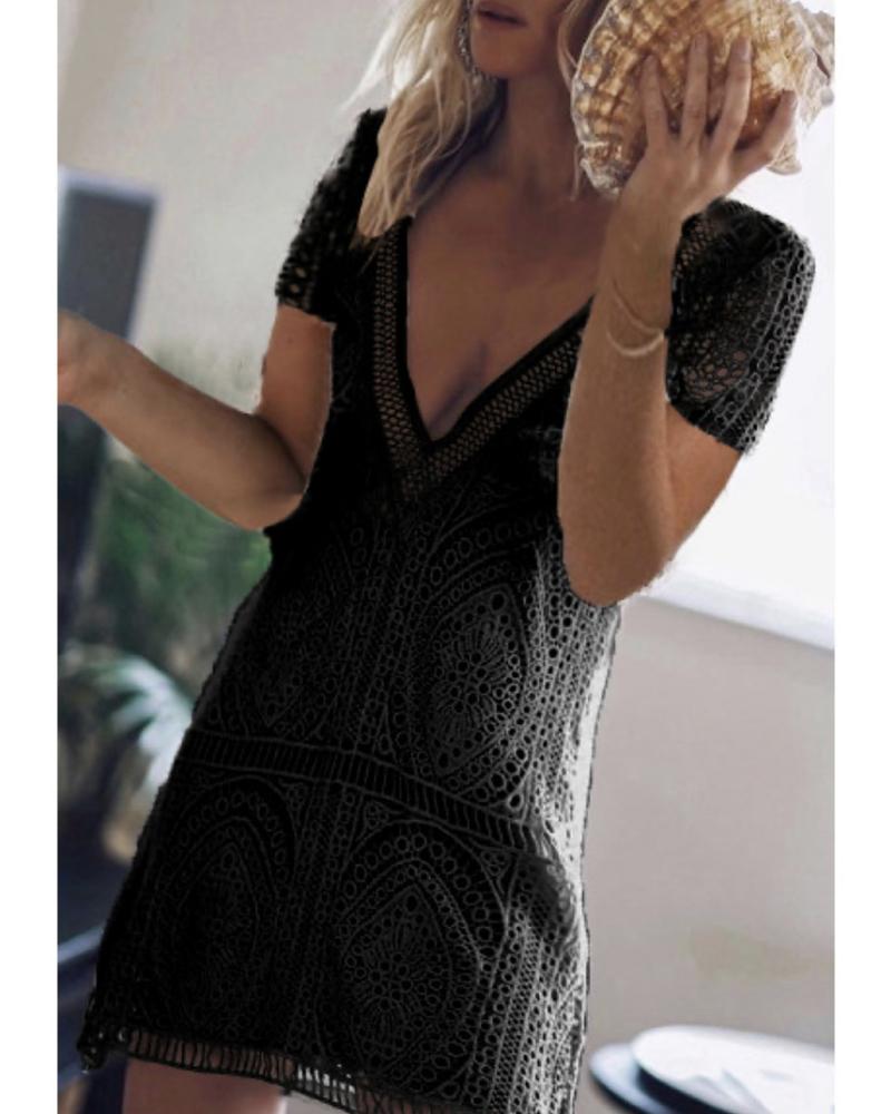 

V Neck Lace Shift Dress, Black